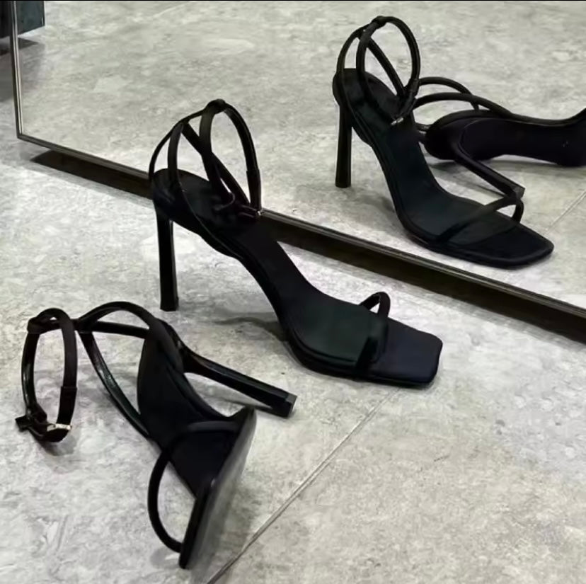 Women's French-style high-heeled sandals