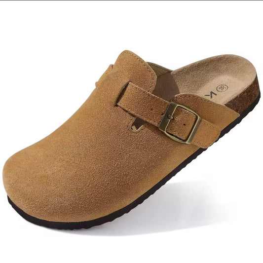 Suede clogs