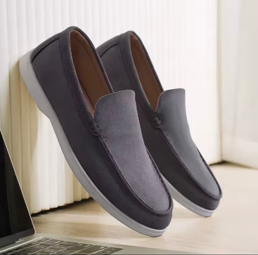 Lower classic leather moccasins