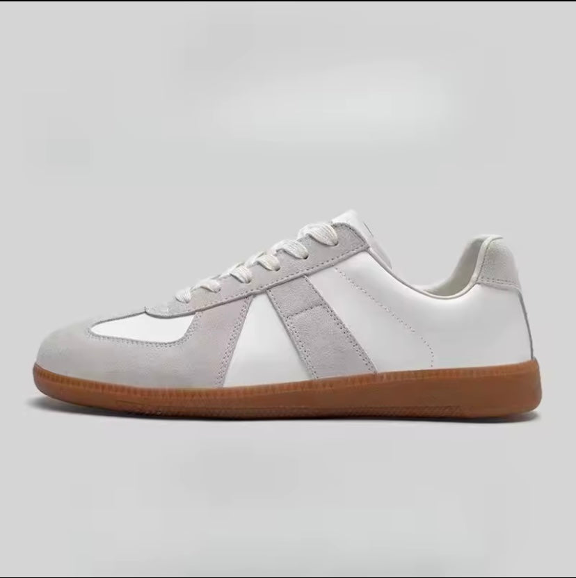 men's casual sneakers