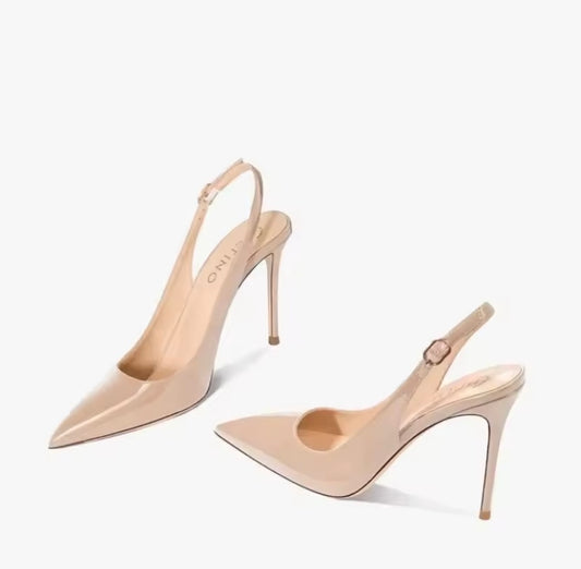 High heels with pointed toes