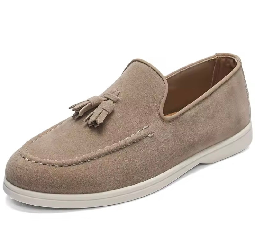 Casual suede shoes