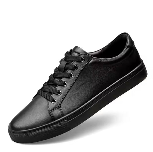 Black leather ballet flat
